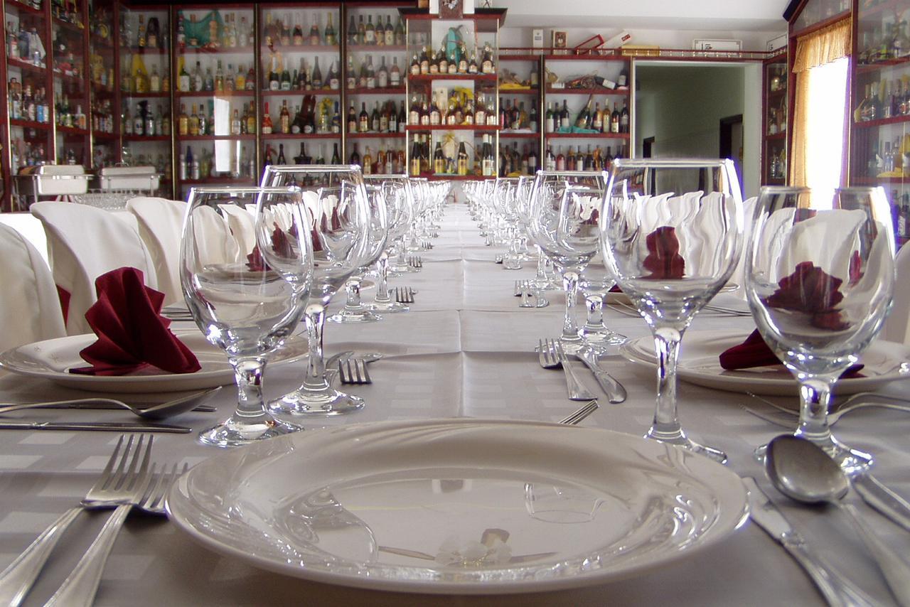 Holdfeny Hotel Forro Ngoại thất bức ảnh
